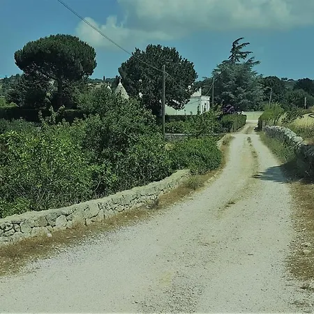 Trullo Levante * 치스테르니노